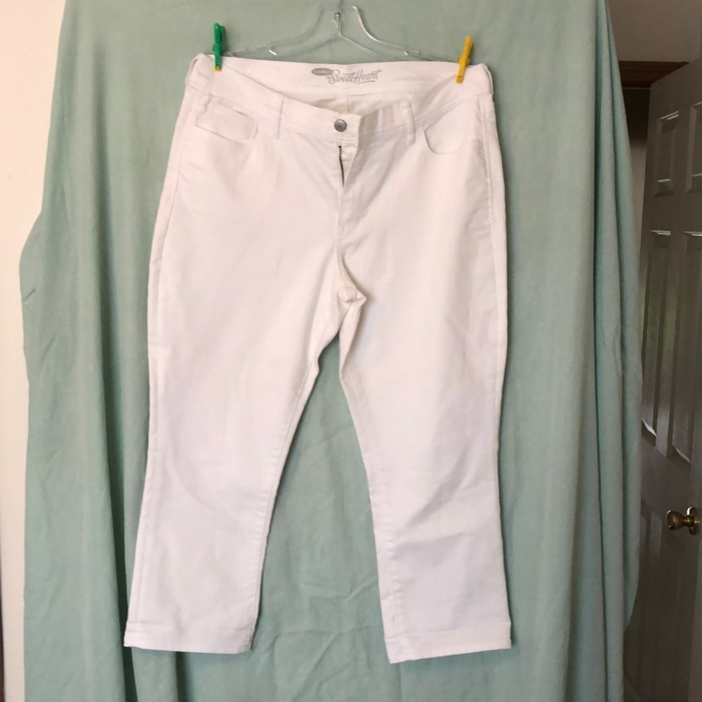 White jeans Old Navy sweetheart cut never worn